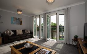 Host & Stay - Blue Bridge View